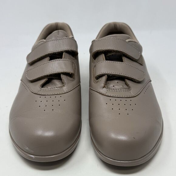 SAS Me Too Shoes Womens 7.5 WW Extra Wide Brown Leather Hook Loop Straps Comfort - Picture 6 of 16